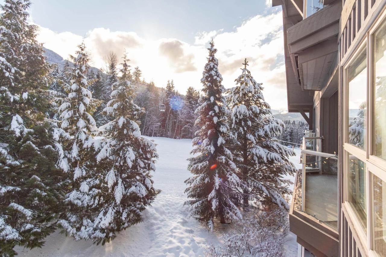 The Best Ski In Ski Out Two Bedroom Condo At Aspens Уистлер Экстерьер фото