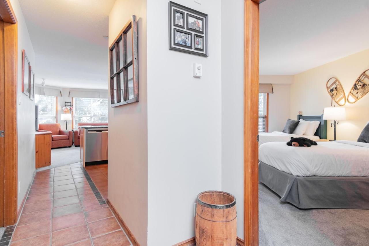 The Best Ski In Ski Out Two Bedroom Condo At Aspens Уистлер Экстерьер фото