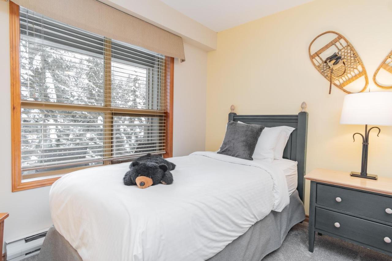 The Best Ski In Ski Out Two Bedroom Condo At Aspens Уистлер Экстерьер фото